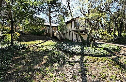1st image of 1126 Jungle Dr