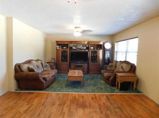 345 N C St, Yale, OK 74085