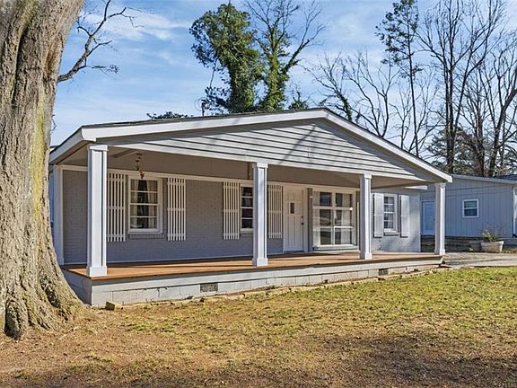 2nd image of 4810 Bartlett Rd