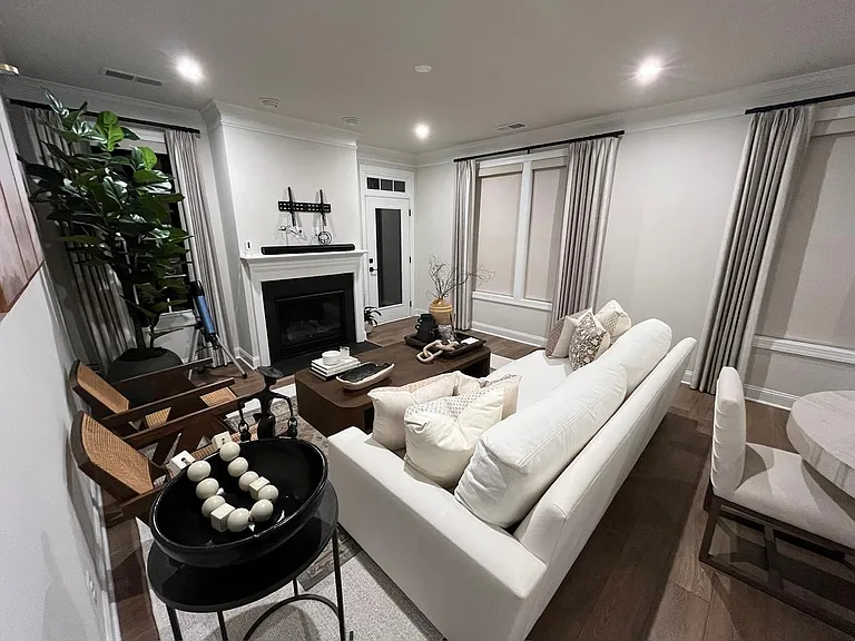 324 Bayberry Ln — Photo 46