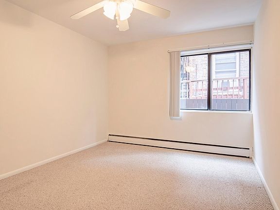4th image of 718 University Ave SE #Edb5b1546