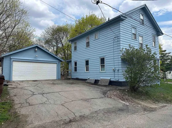 118 W Beecher St, Adrian, MI 49221