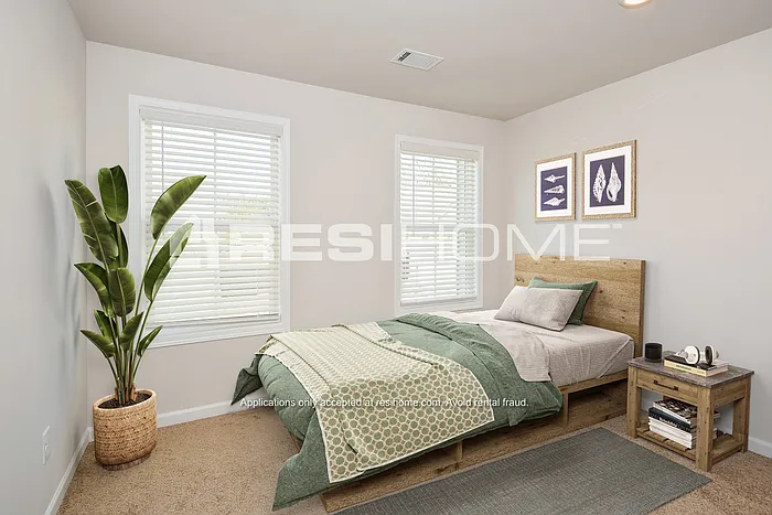 2380 Whitburn Rd — Photo 10