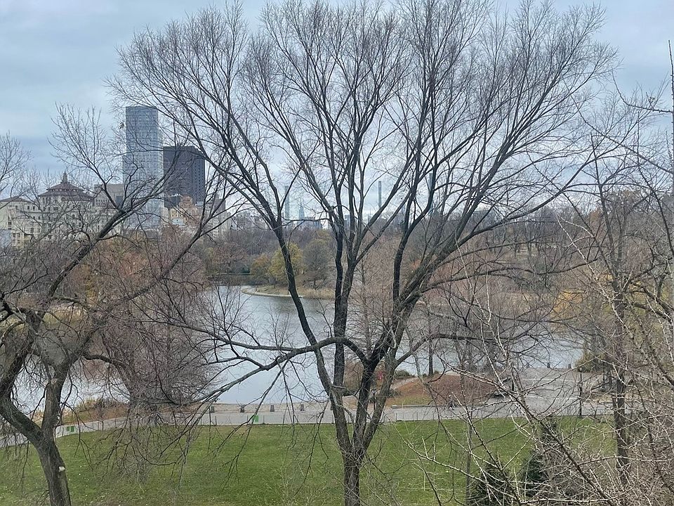 1st image of 21 Central Park N #Forty1