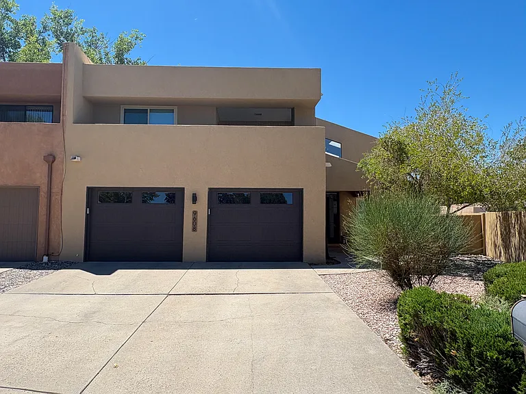 9608 Merion Cir NE — Photo 1