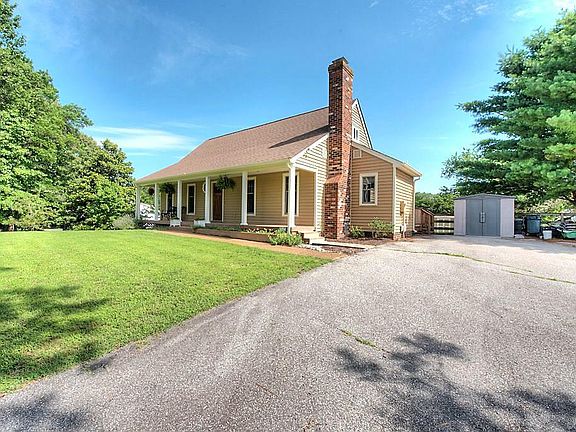 3rd image of 6088 Michael Heather Ct