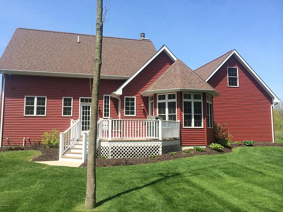 3rd image of 37 Lincoln Ave