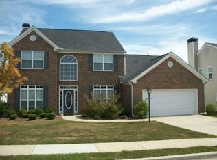 3936 Willow Fields Ln, Loganville, GA 30052