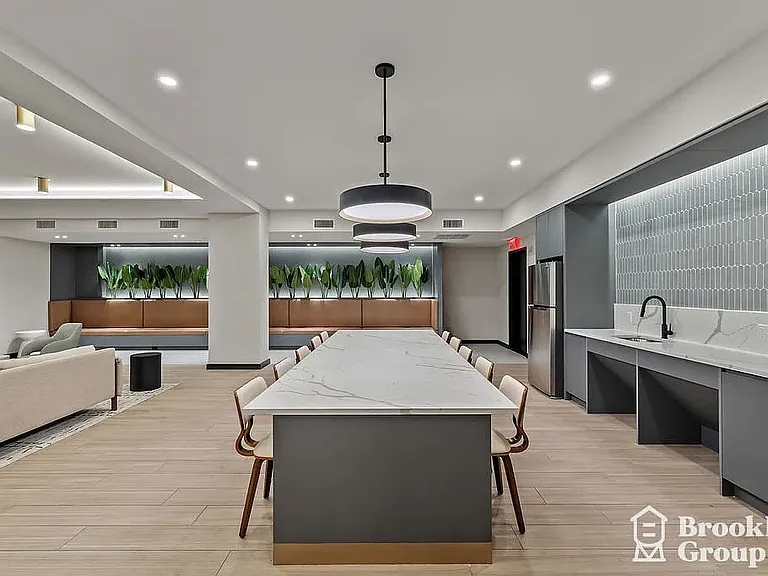 556 Baltic St #708 — Photo 18