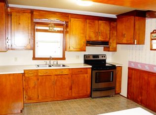 1735 Hance St, Lancaster, SC 29720