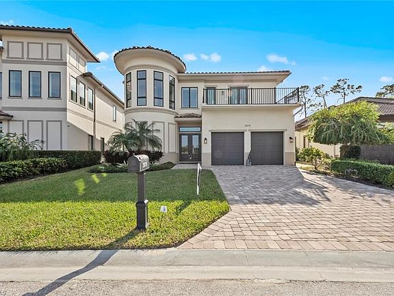 2nd image of 2879 Coco Lakes DR