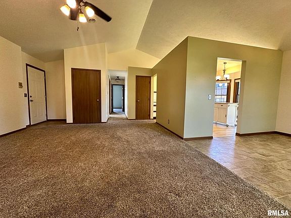 5th image of 4187 Mallard Ct APT 107