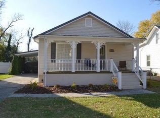 217 Lakehurst Ave, Salem, VA 24153