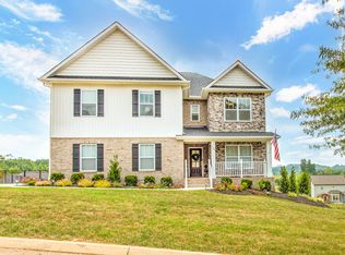 103 Mistletoeberry Rd, Oak Ridge, TN 37830