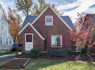 3522 Saint Albans Rd, Cleveland Heights, OH 44121