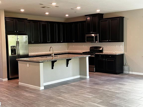 4th image of 3016 Southington Way