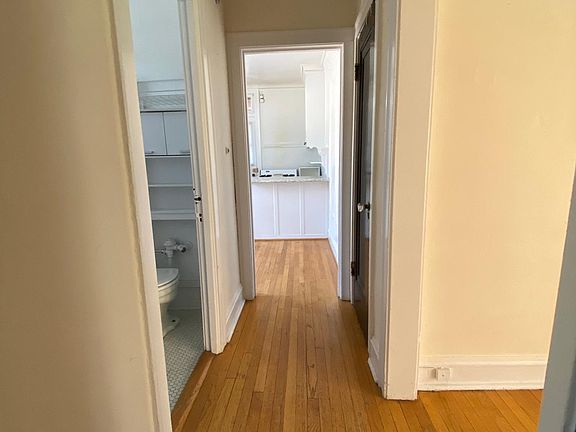 5th image of 4535 N Paulina St APT 2D