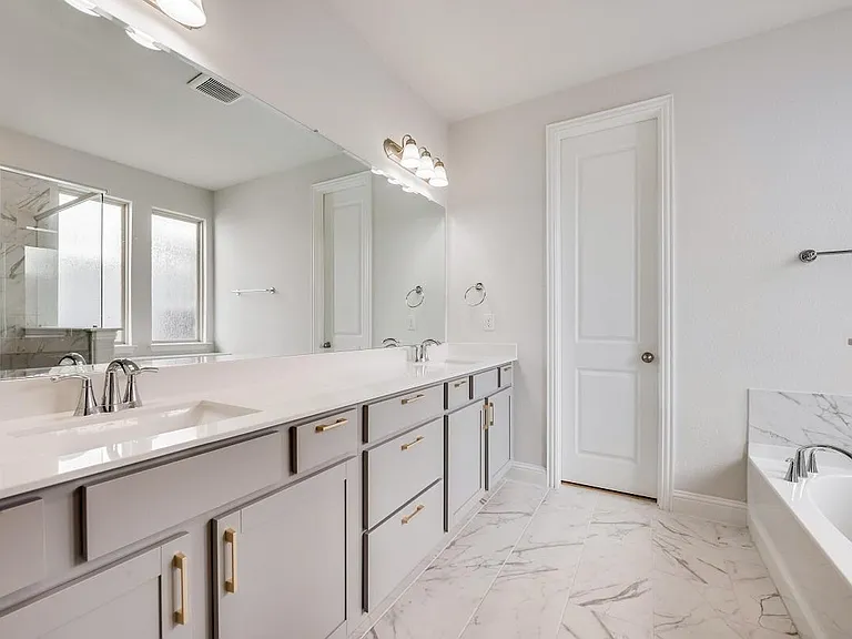 8283 Vitex Ave — Photo 14