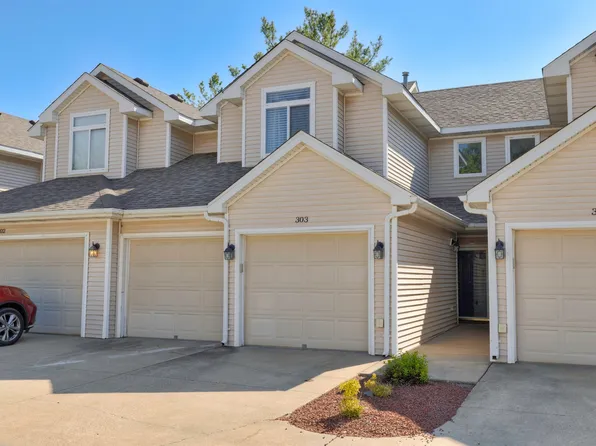 6800 Ashworth Rd Unit 303, West Des Moines, IA 50266