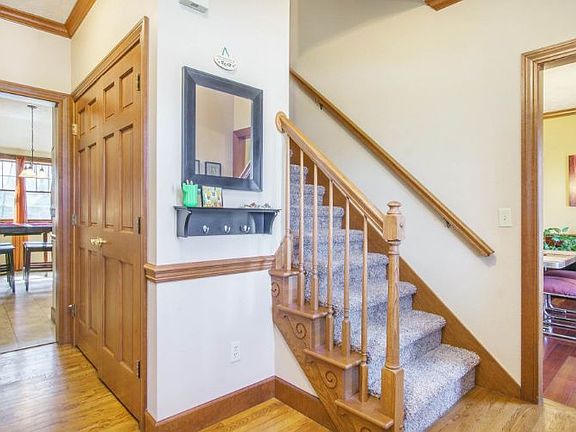 5th image of 52475 Liberty Mills Ct