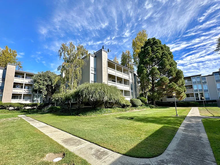 1170 Foster City Blvd #315 — Photo 19