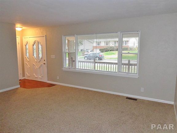 5th image of 2710 W Fountaindale Dr