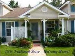 2506 Trailwood Dr, Cantonment, FL 32533