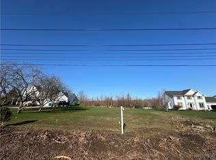 5136 Thompson Rd #2, Clarence, NY 14031