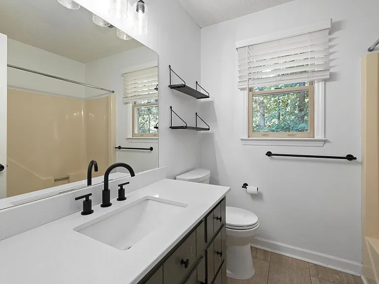 3804 Zenith Pl — Photo 14