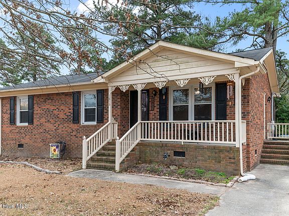 4th image of 1615 Highland Drive