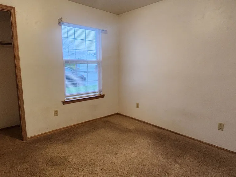 2330 Adkins Ct — Photo 15