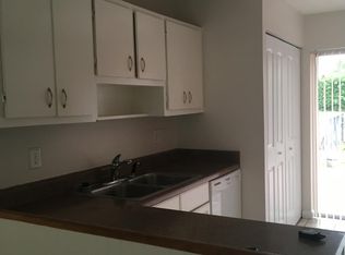 5825 S 37th St, Greenacres, FL 33463