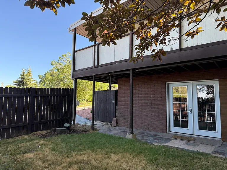 1779 S Foothill Dr #B — Photo 1