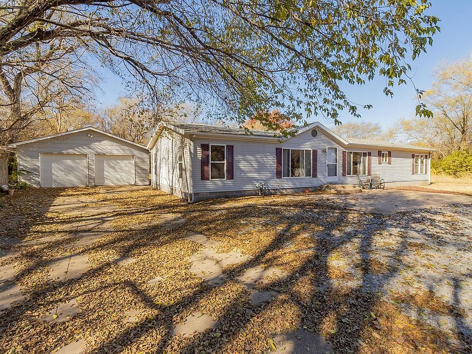 5635 N Seneca St, Wichita, KS 67204 Zillow