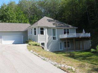 1477 Sharkey Rd, Traverse City, MI 49696