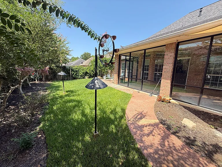 12780 Capricornus Dr — Photo 34