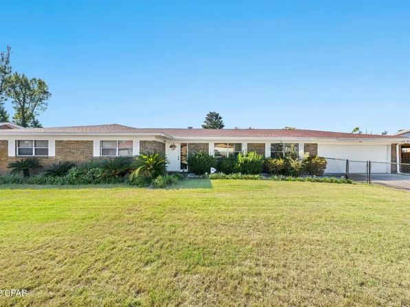 126 H L Sudduth Dr, Panama City, FL 32404