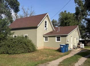 7847 State St, Clear Lake, MN 55319