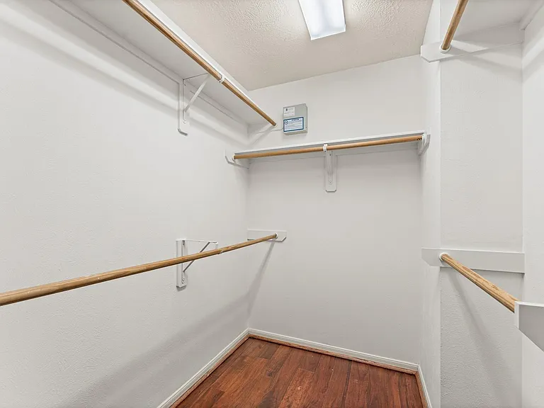 24226 Pine Canyon Fls — Photo 12