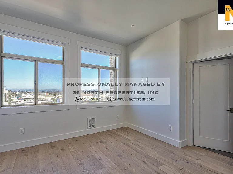 301 Main Street — Photo 7