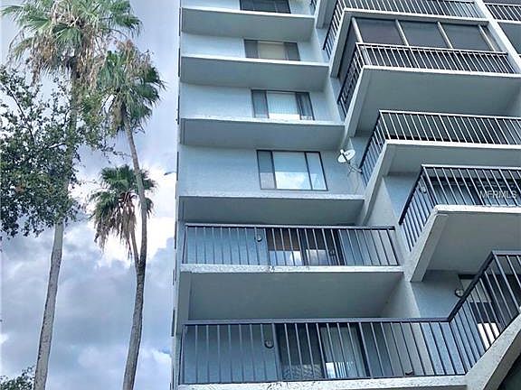 3rd image of 201 W Laurel St APT 611