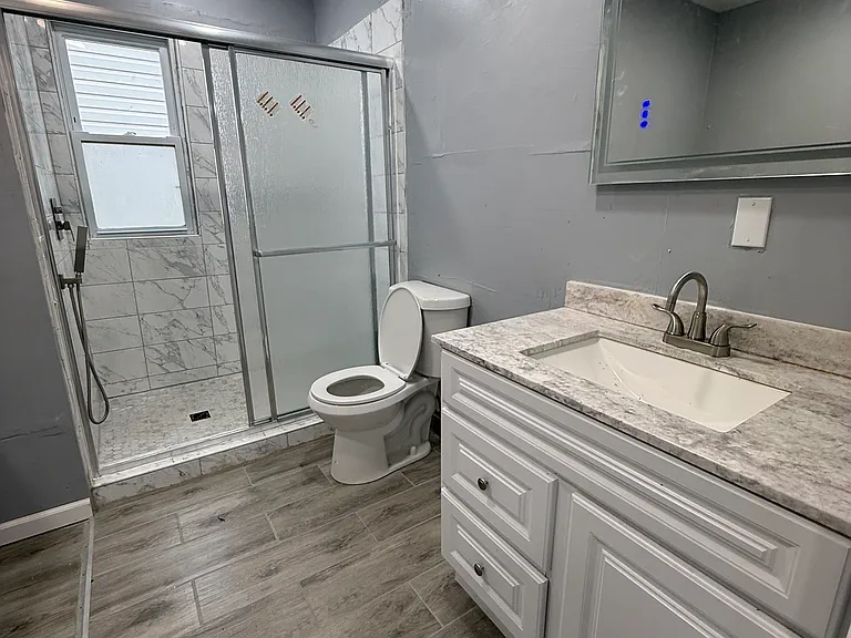 7011 Meadow Ave — Photo 5