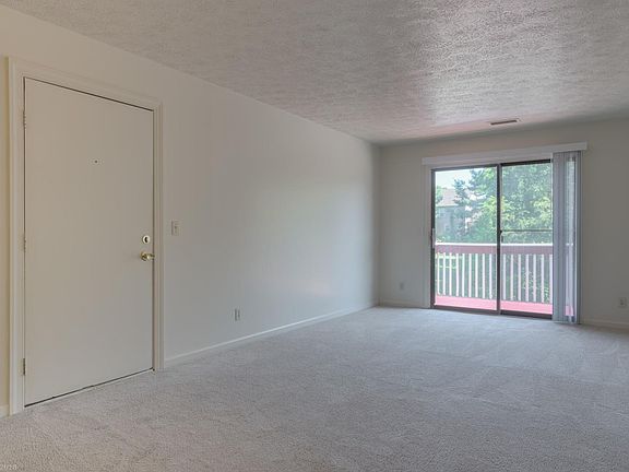 4th image of 1711 Whipple Dr