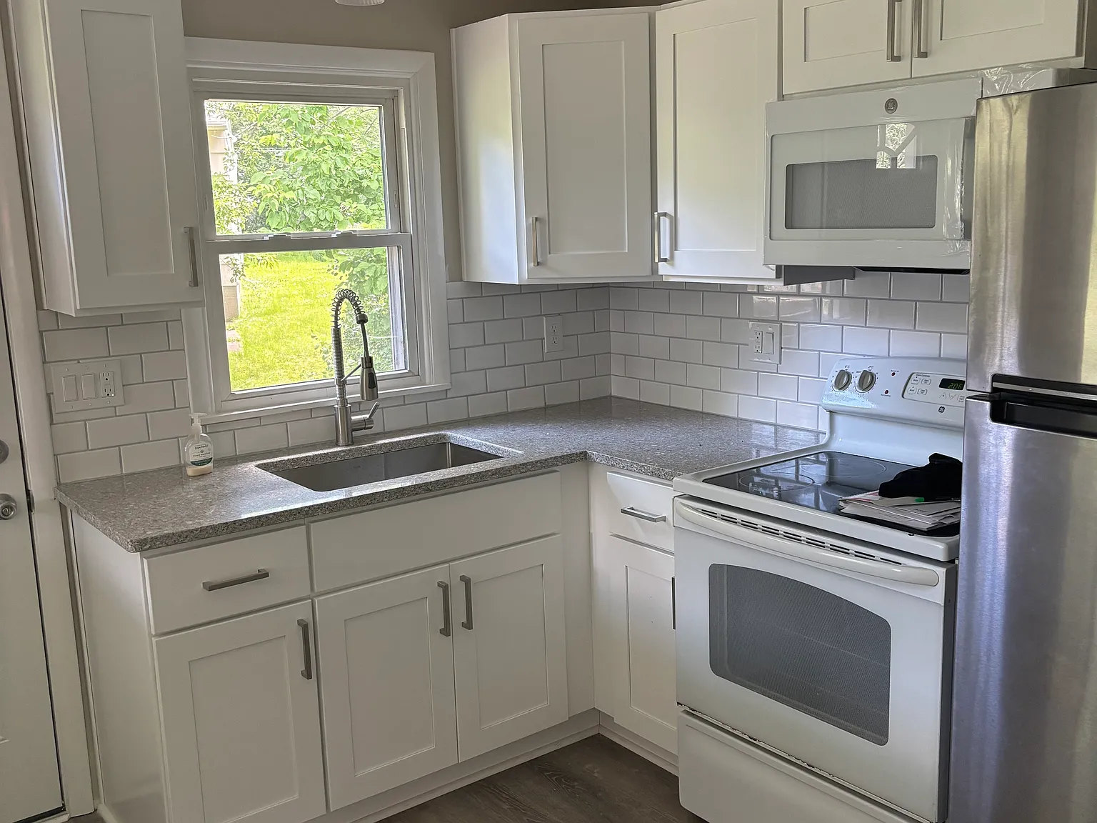 30 Camelot Dr — Photo 4