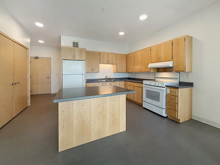 3301 Nicollet — Photo 12