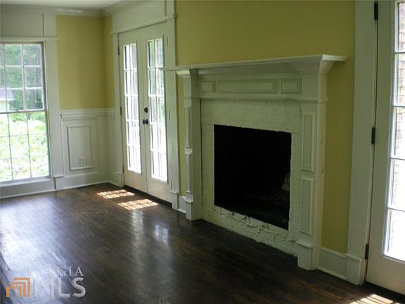 5th image of 102 Ramblewood Dr