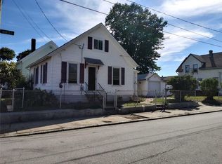 173 Hunts Ave, Pawtucket, RI 02861