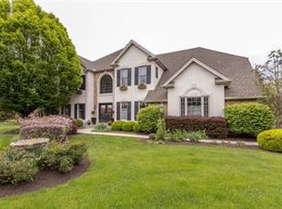 4467 Newton Cir, Emmaus, PA