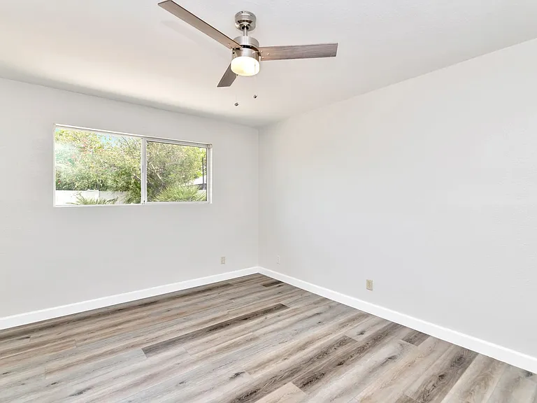 8444 E Plaza Ave — Photo 11