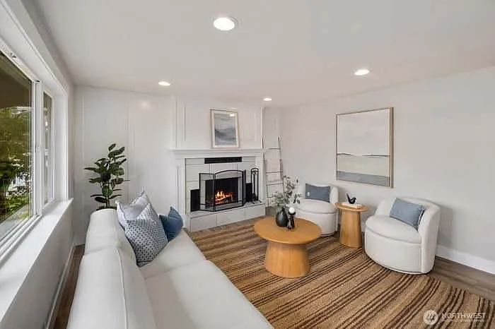 6106 Commercial Ave — Photo 5